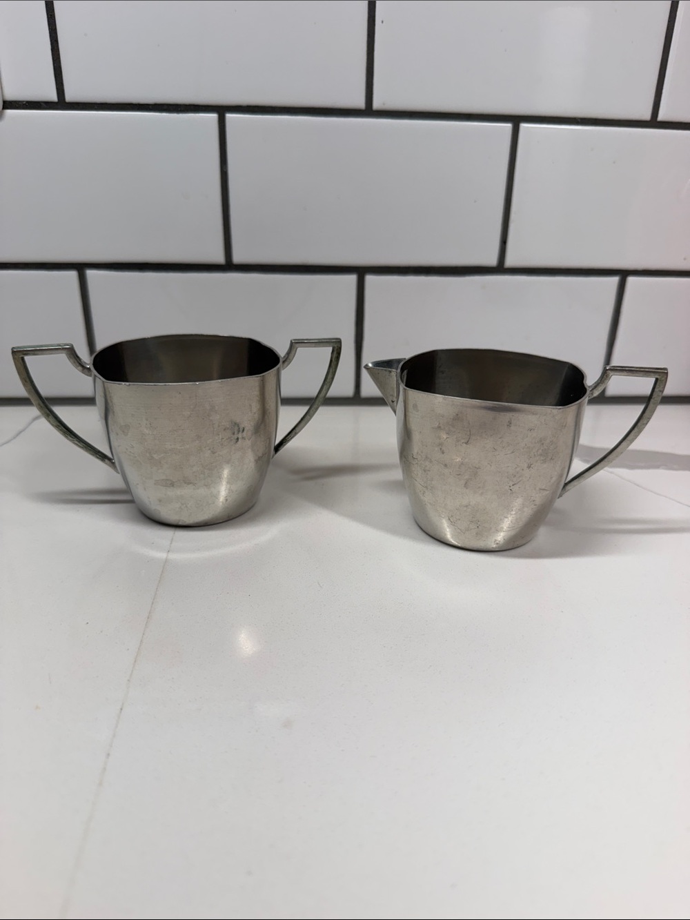 Classic Pewter Creamer and Sugar Set - Silver